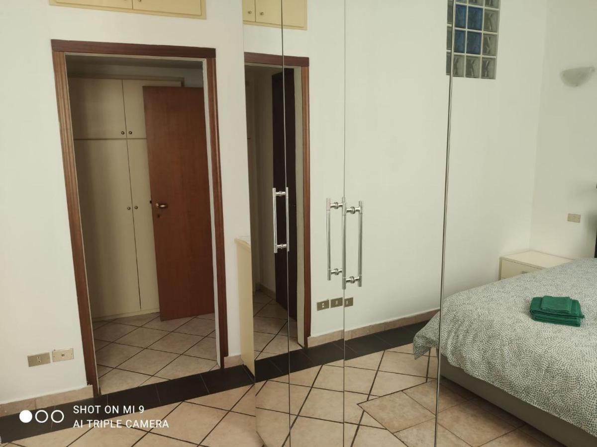 Apartamento Naviglio51Bocconi Milán Exterior foto